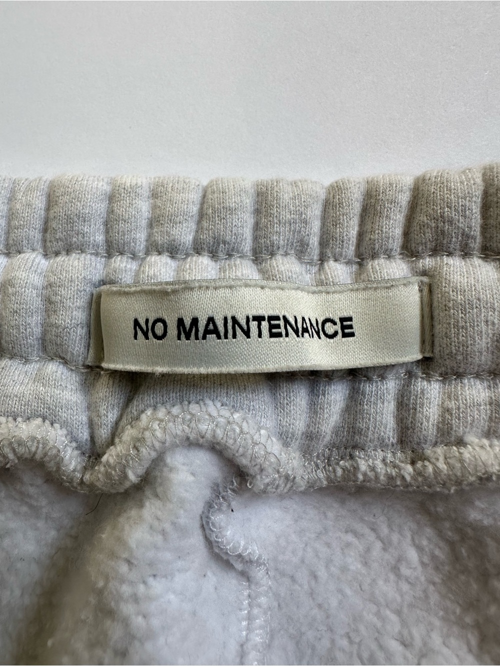 NO MAINTENANCE Men’s Heather Gray Straight Leg Raw Hem Sweatpants- Size 28 - Picture 8 of 11
